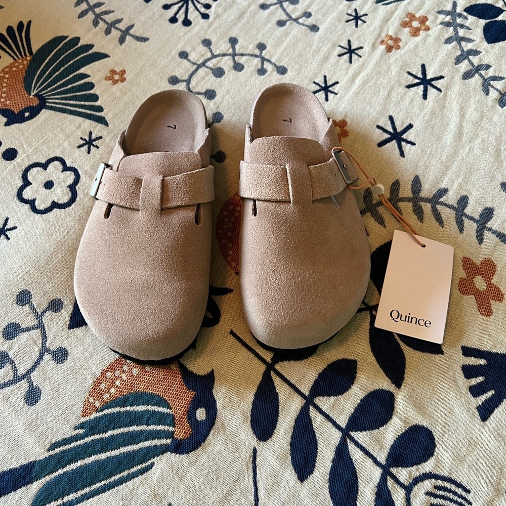 Quince Womens Water Repellent Suede Clog Mule Dune
Shoes 7